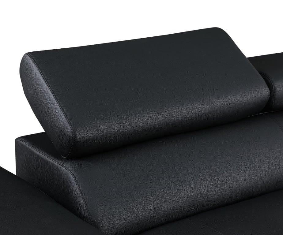 Global United Furniture Black Right Arm Facing Sectional Sofa