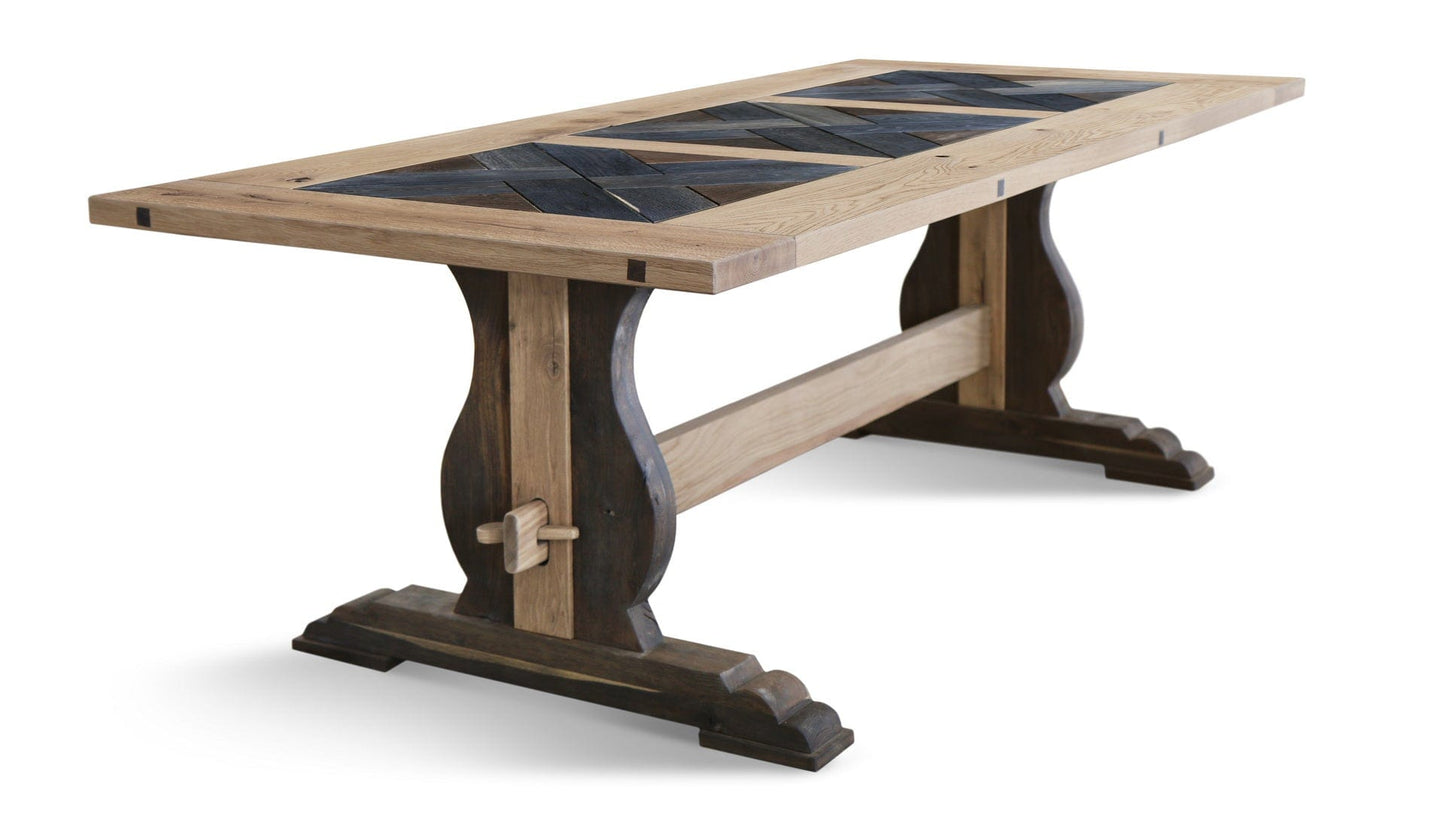 BOUND AVA Dining Table