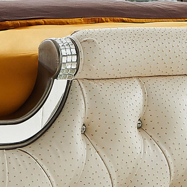 HD-3590 – Mirrored Upholstered Tufted EK 5PC Bedroom Set Homey Design