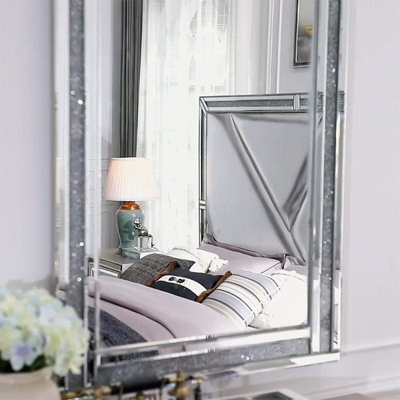 HD-6045 – Royal Modern Mirrored EK 5PC Bedroom Set Homey Design